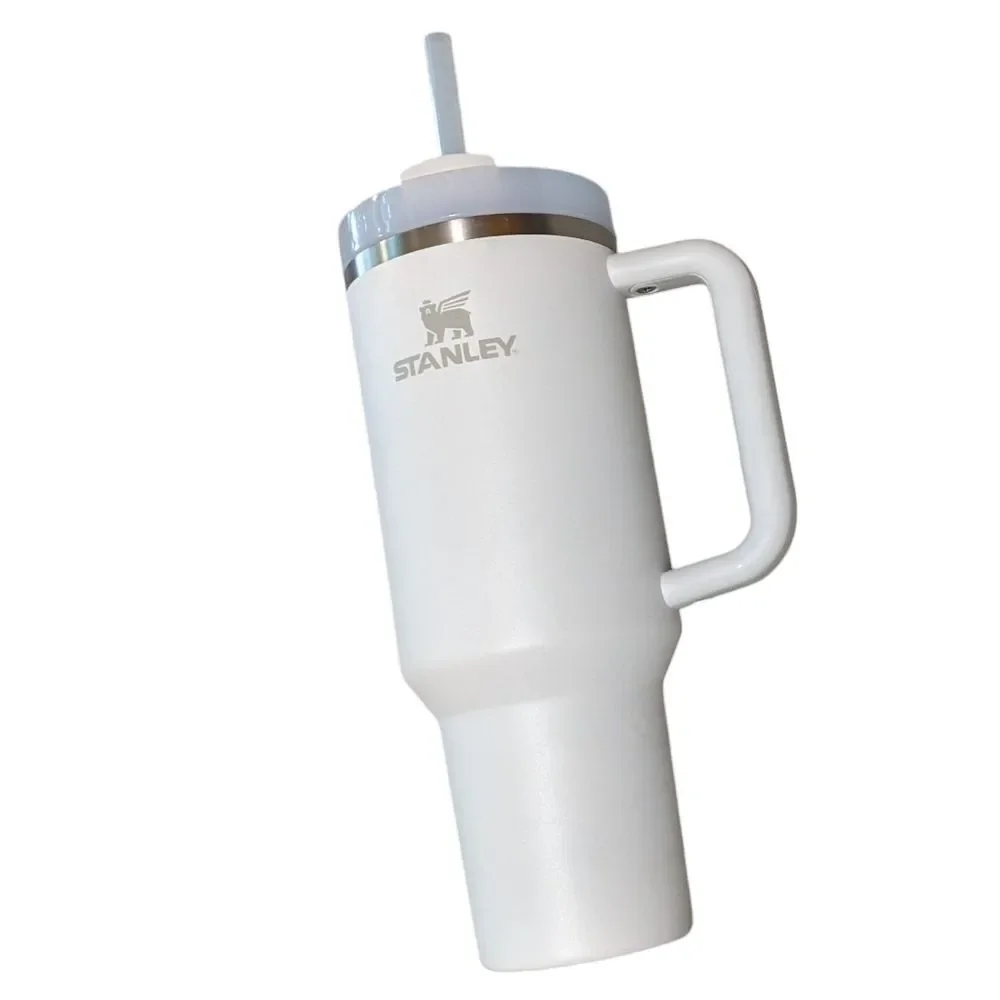 Stanley 40 oz Quencher Flow State Stainless Steel Vacuum Insulated Tumbler - Picture 12 of 12